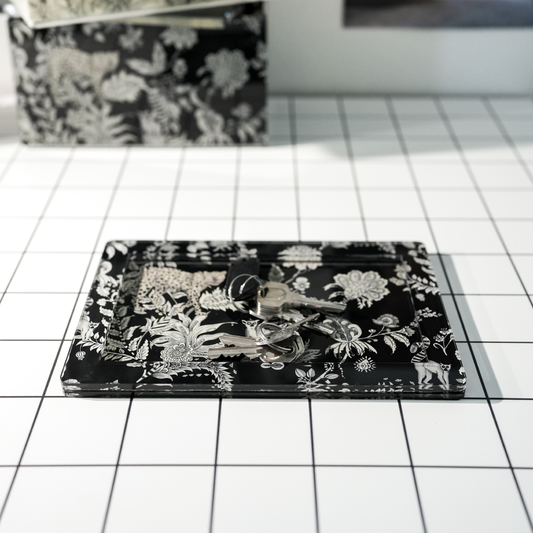 Notturno Noir - Acrylic Tray