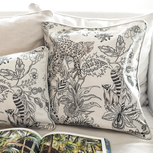 Notturno Neutral - Throw Pillow Cover