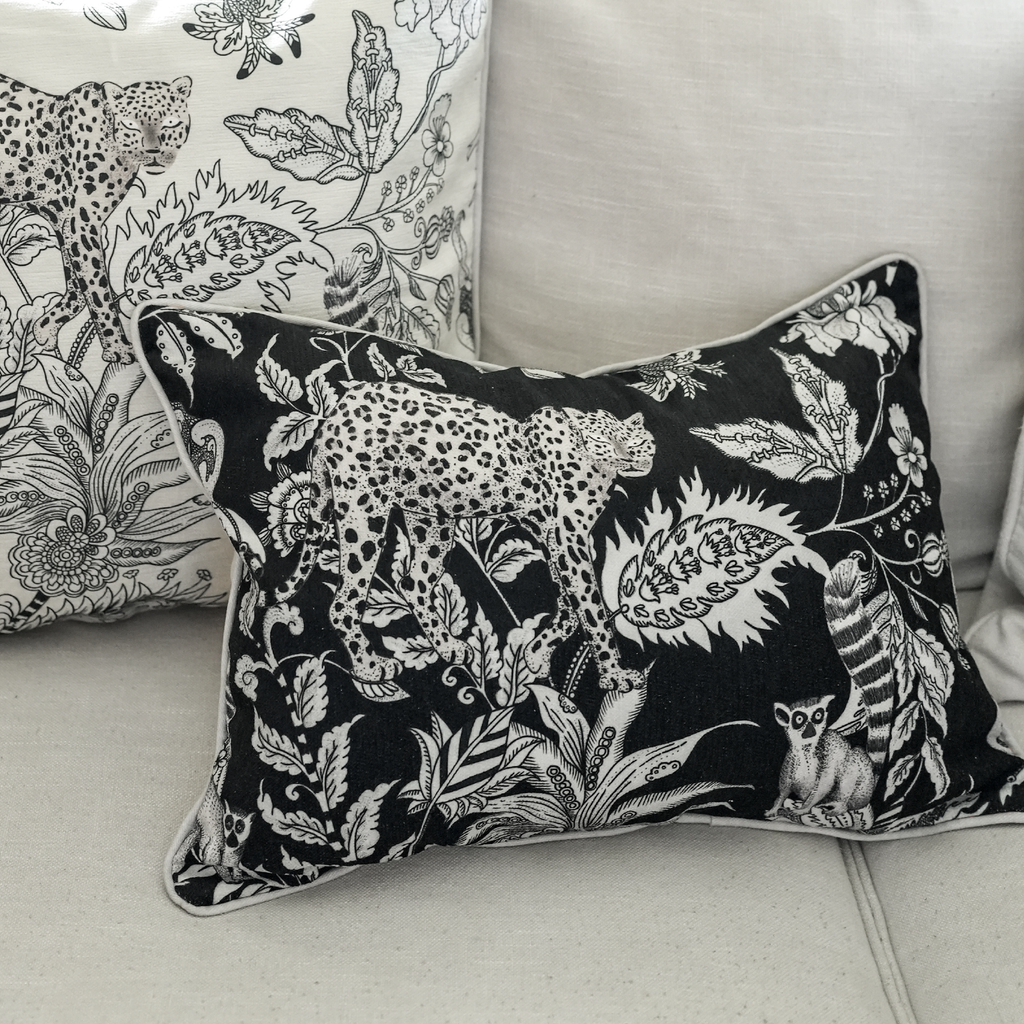 Notturno Noir - Lumbar Pillow Cover