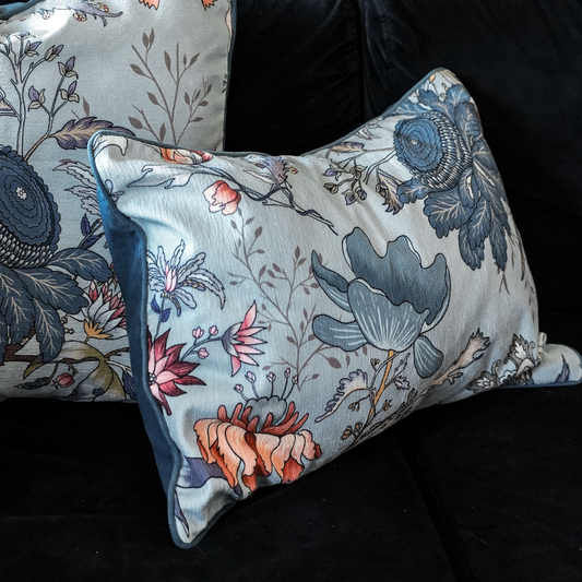 Floretta Light Blue - Lumbar Pillow Cover