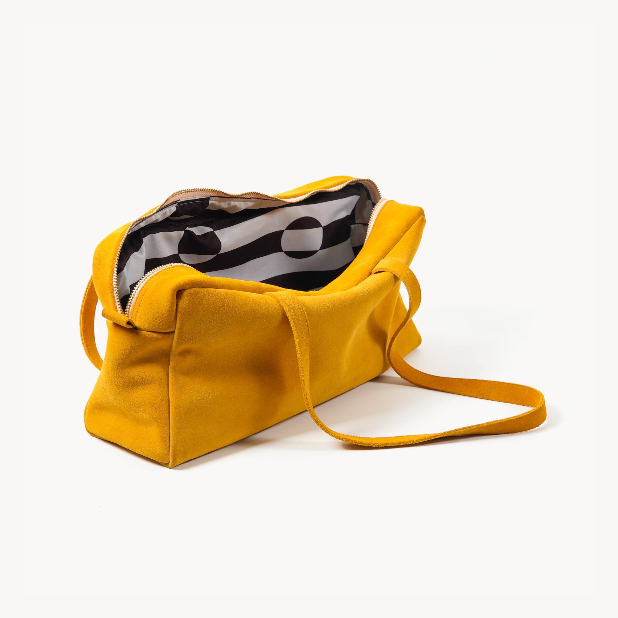 Dampa Galunggong - Bowler Bag