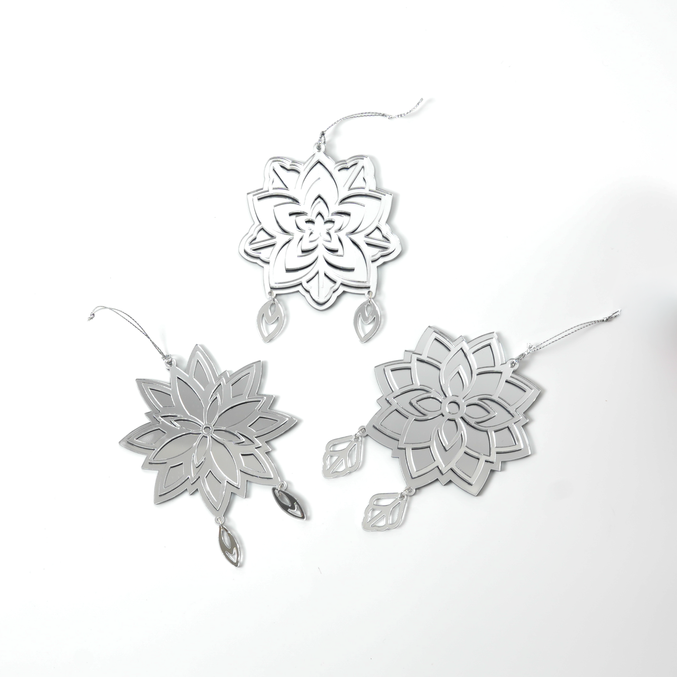 Flores Ornaments (set of 3)