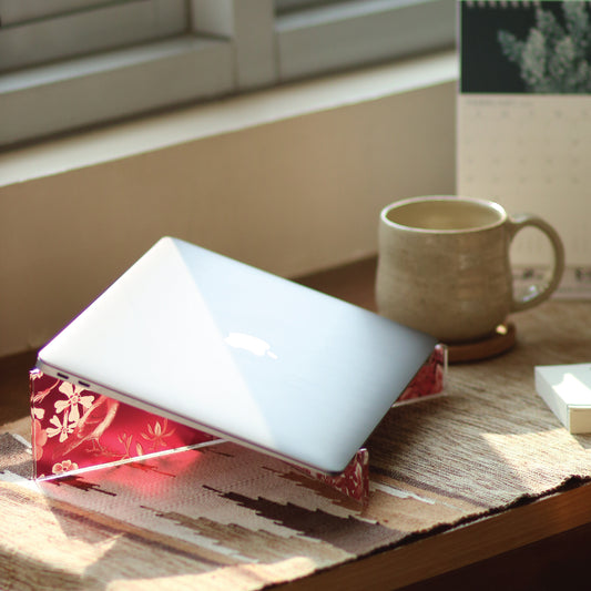 Millie Ruby - Laptop Stand